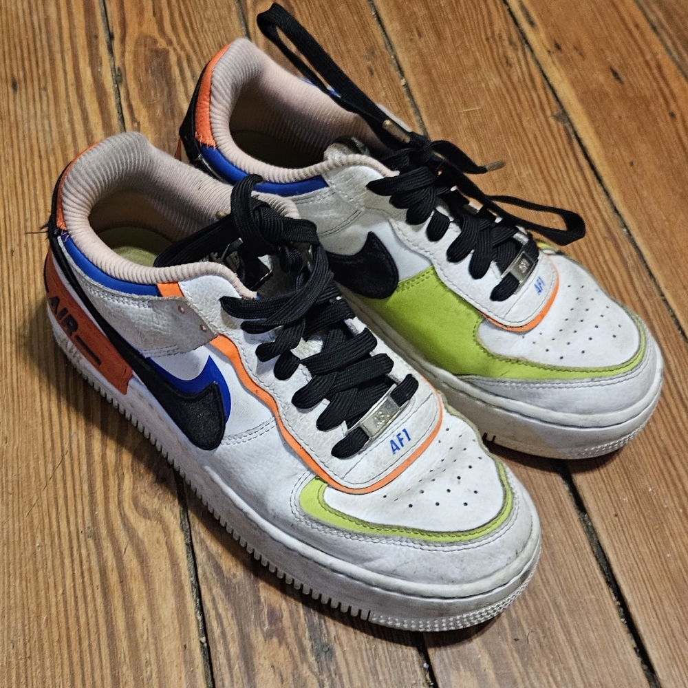 Nike Air Force 1 Mens Size 6 Womens Size 7.5